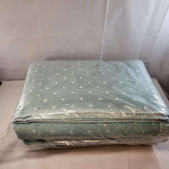 Raine 6 Piece Bath Towel Set Dot Pattern Eggshell Blue New - Picture 2 of 5